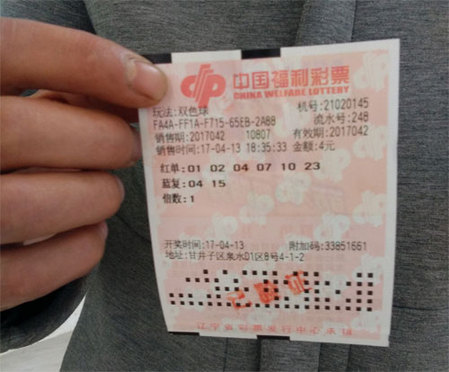 张柏芝打开双腿好爽艳照
