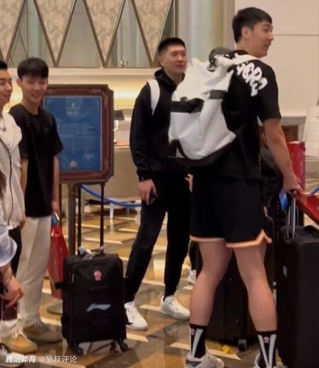 娜琏的过往