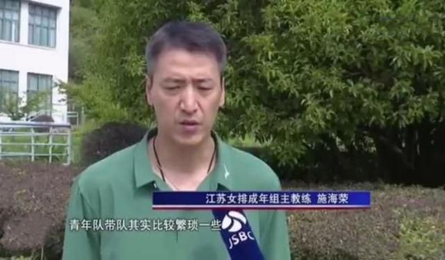 淫秽的美容院